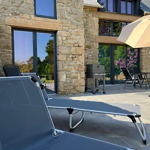 Maison D'hote Avec Sauna Et Jacuzzi A La Campagne Hébergement de vacances Les Portes du Coglais